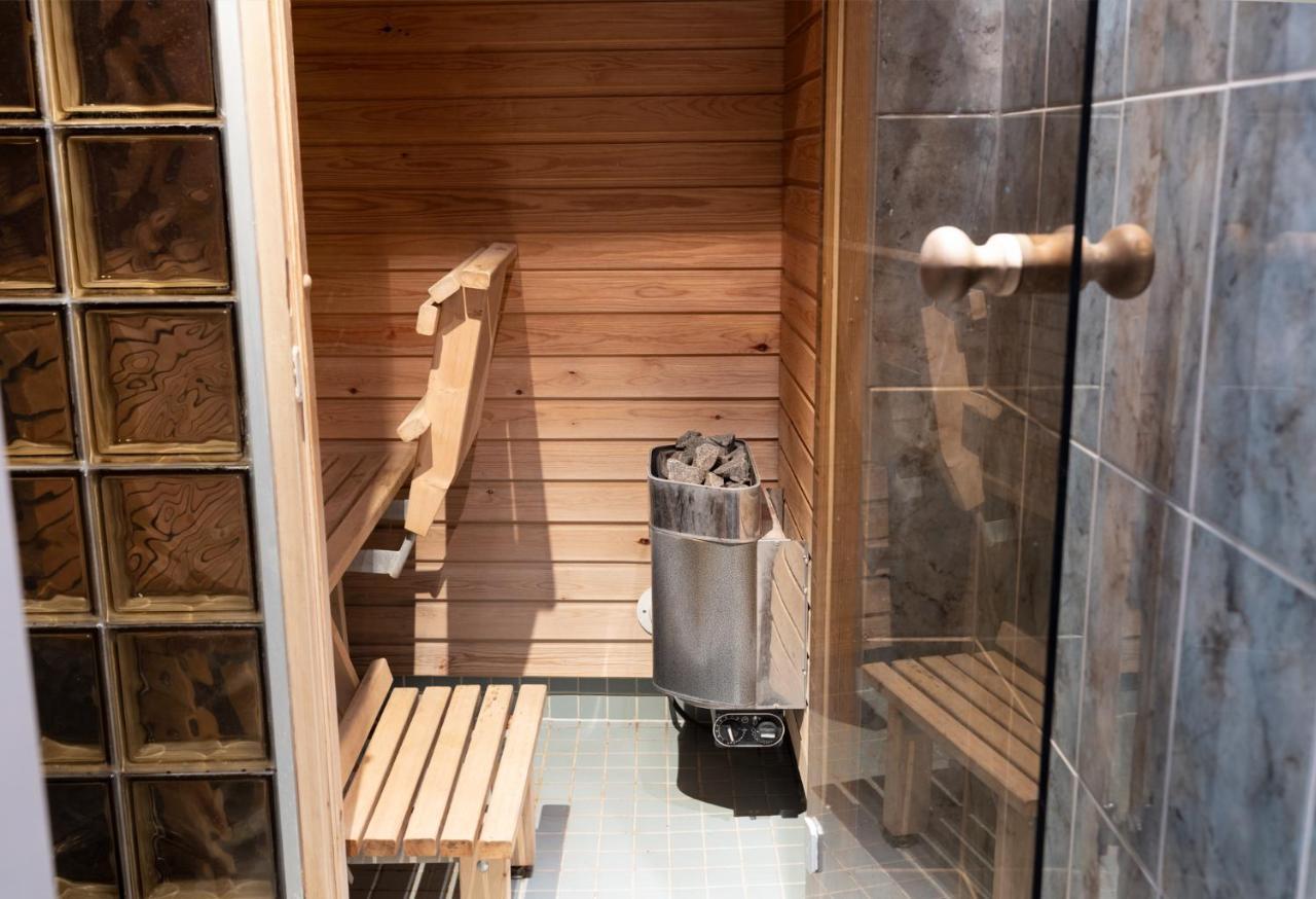 2Ndhomes City Center 2Br Apartment With Balcony And Sauna By Kaisaniemi Park Helsinki Exterior foto